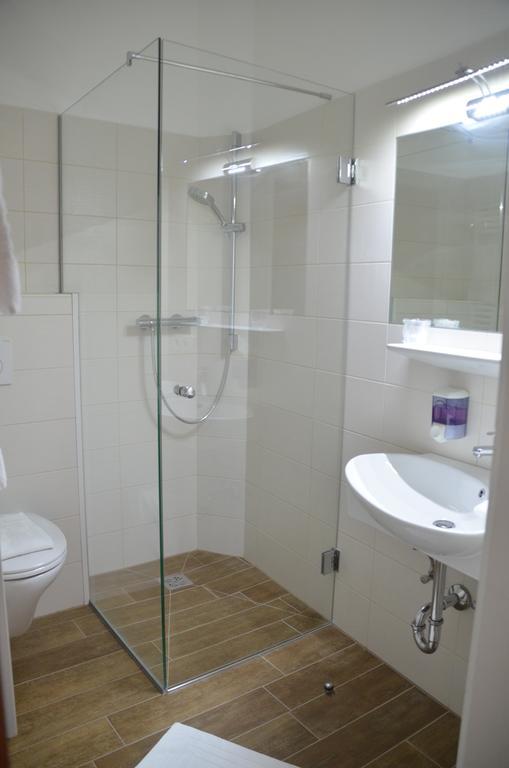 Hotel Krmstl "Zur Stadt Gmunden" Kirchdorf an der Krems Room photo