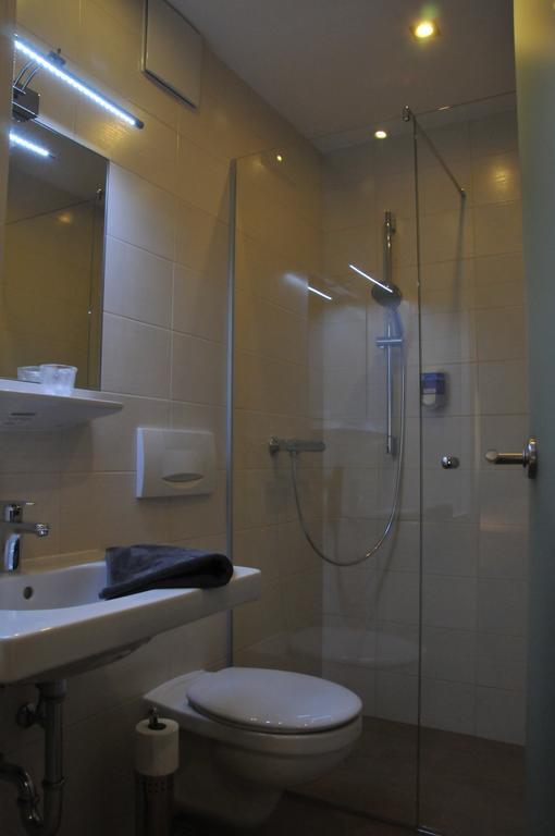 Hotel Krmstl "Zur Stadt Gmunden" Kirchdorf an der Krems Room photo