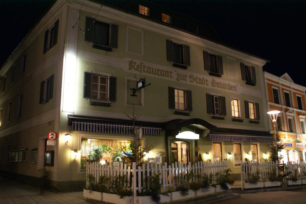 Hotel Krmstl "Zur Stadt Gmunden" Kirchdorf an der Krems Exterior photo